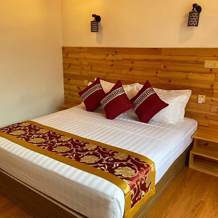 New Breeze Thoddoo Inn Екстер'єр фото